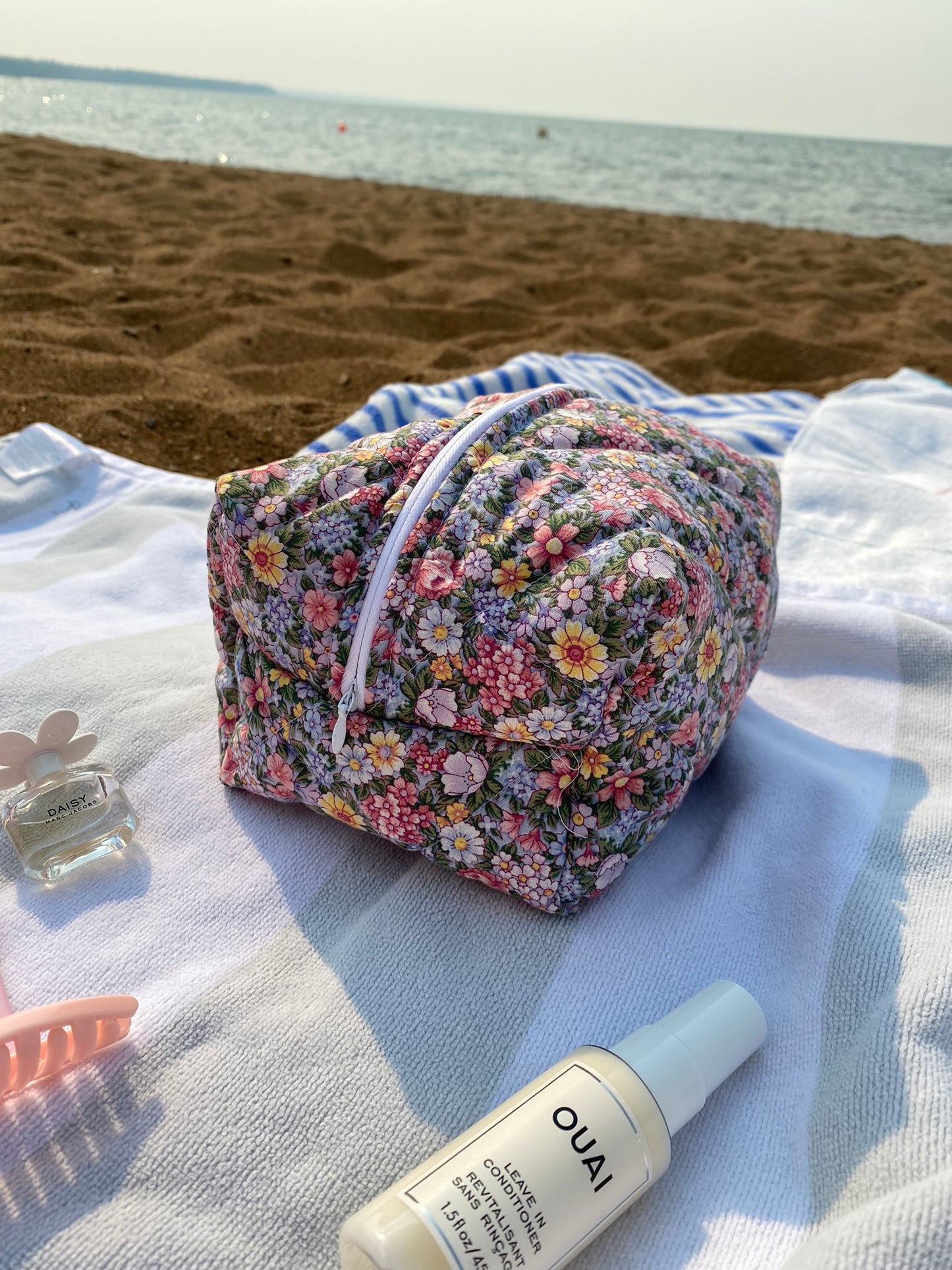 Flora Beauty Make-up Bag