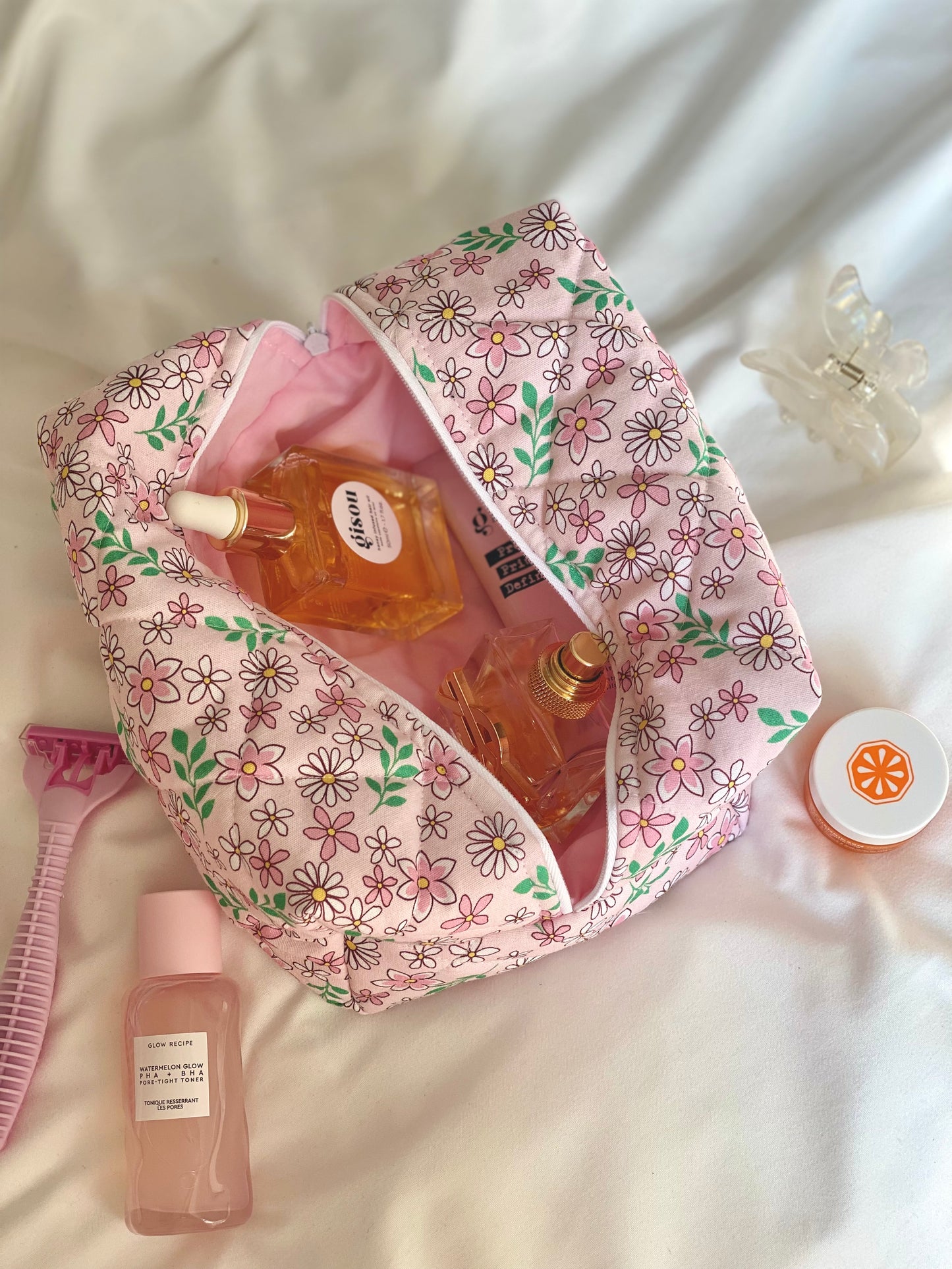 Prominent Daisy Makeup Bag