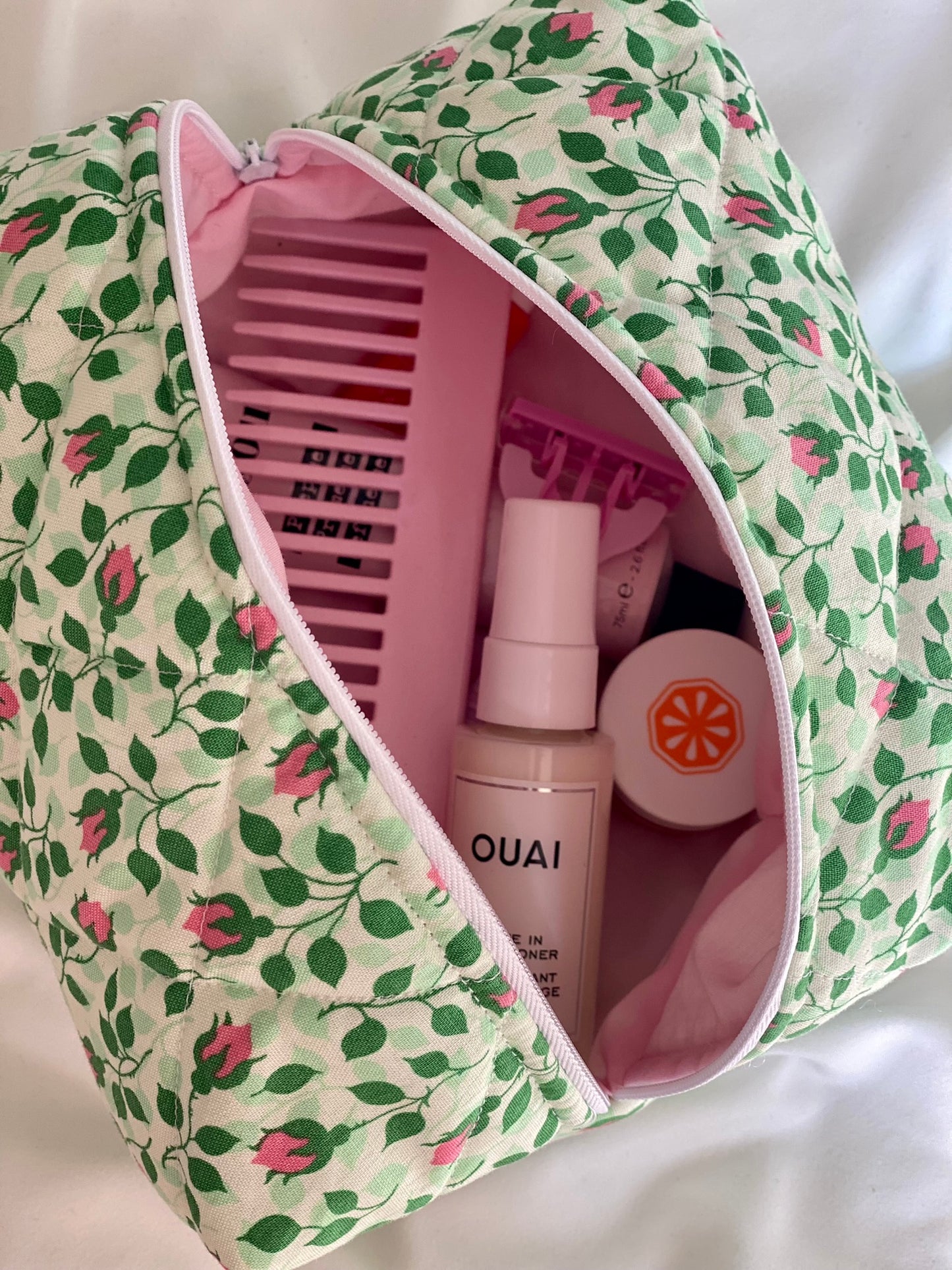 Green & Pink Tulips Makeup Bag