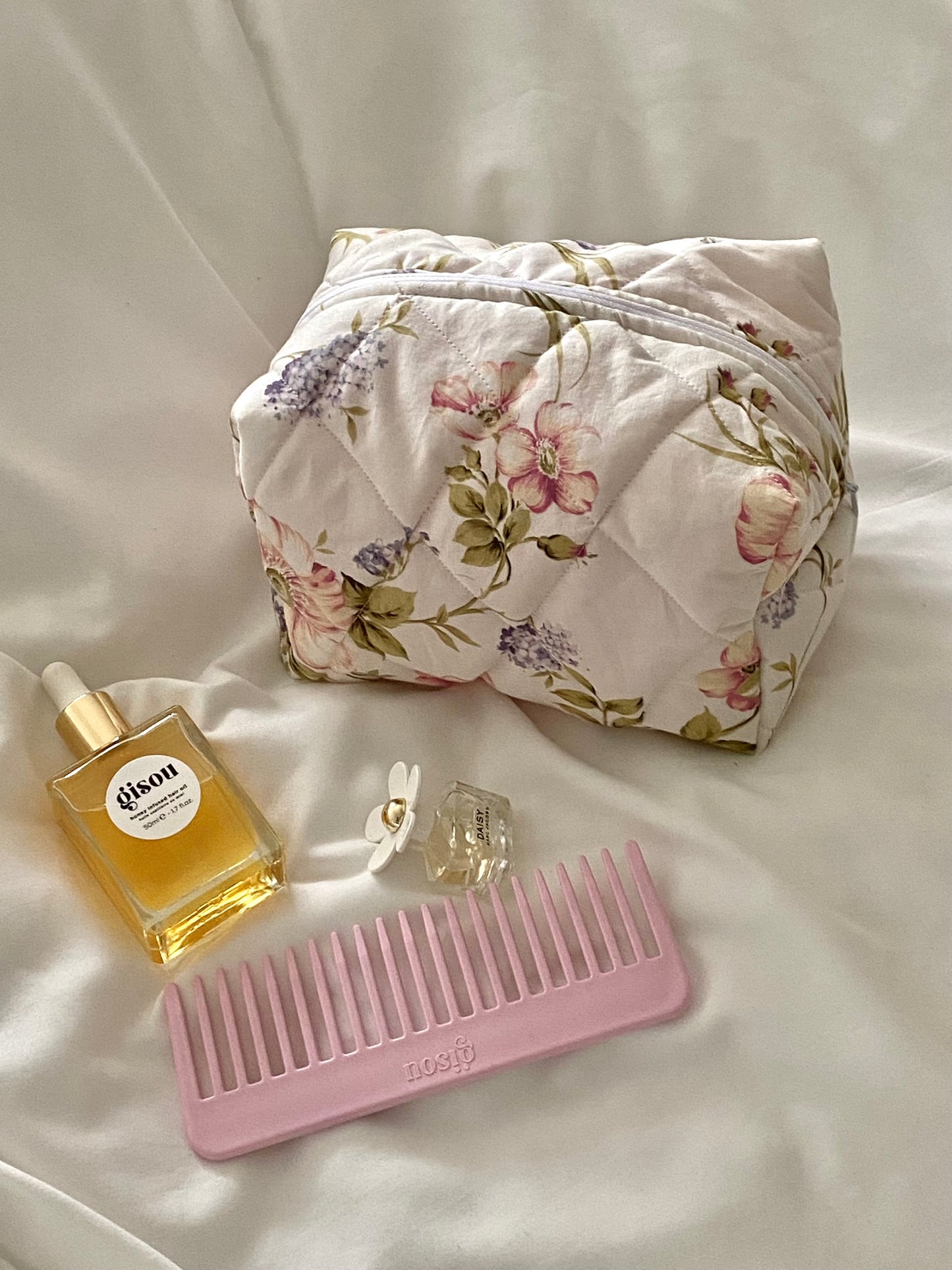 Trousse de maquillage florale délicate