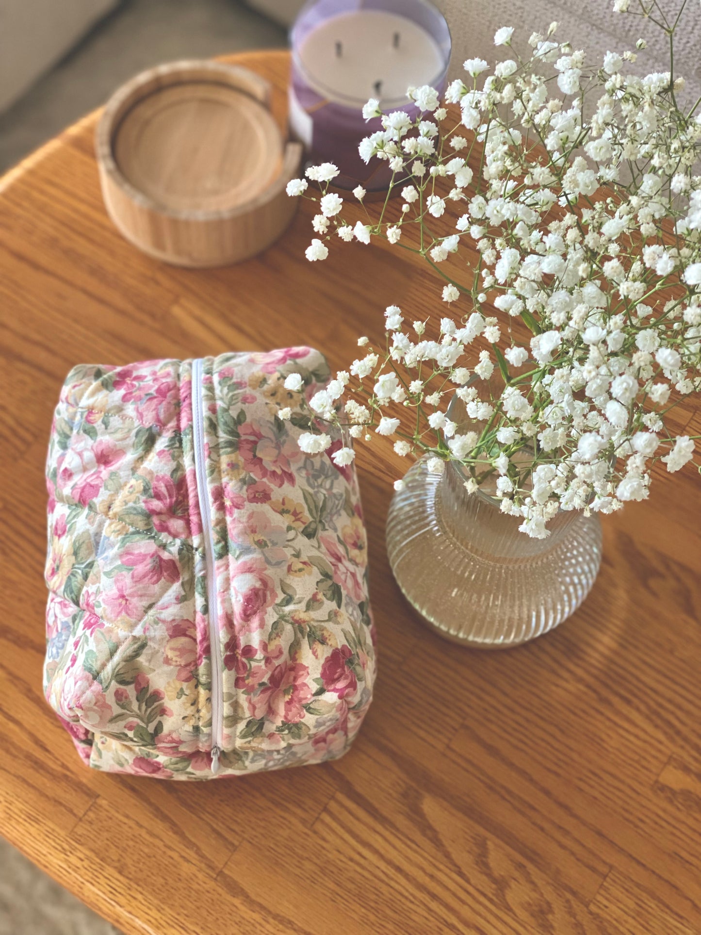 Feminine Floral Makeup Bag